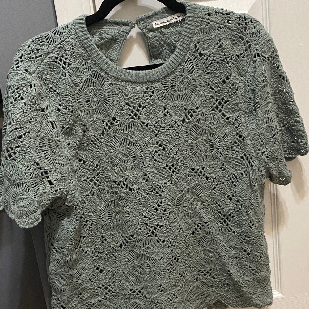 Elegant Lace Women Top in Green